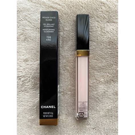 chanel rouge coco gloss icing